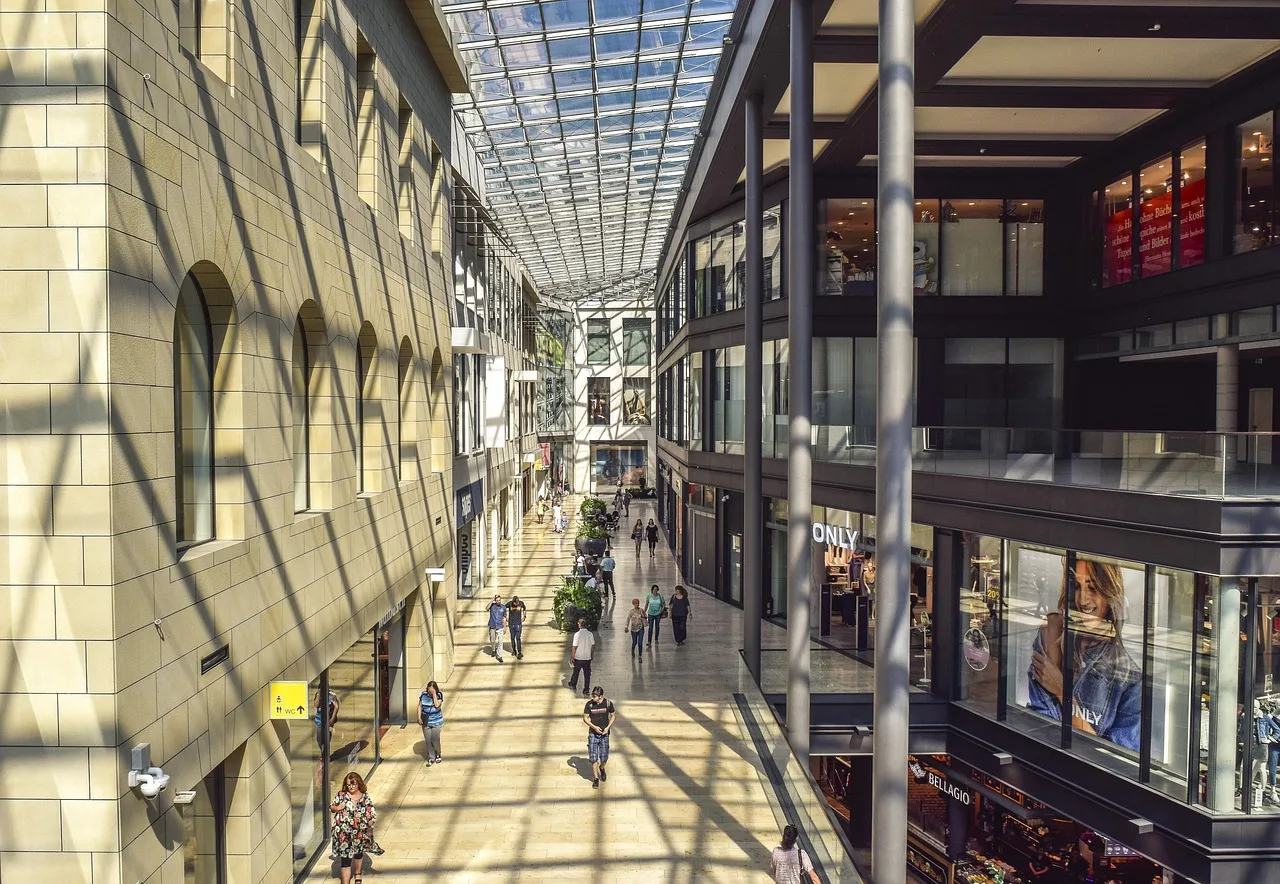 architecture, shopping mall, shopping, building, city, modern, department store, sale, inside, retail trade, consumption, temple of consumption, people, floors, glass roof, businesses, shopping mall, department store, department store, department store, department store, department store