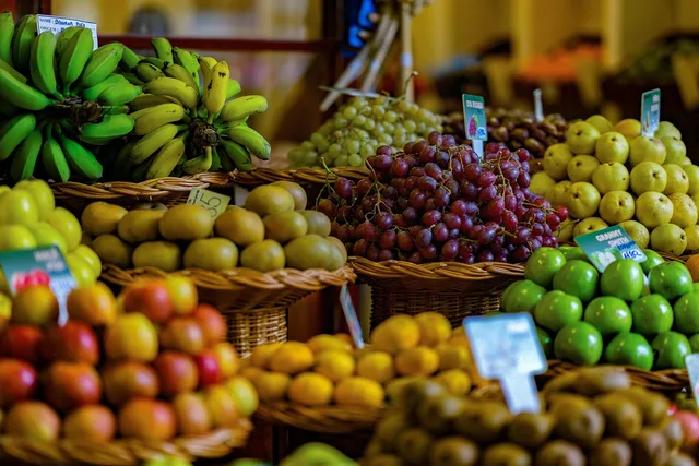 fruit, market, apples, berry, citrus fruit, mark, oranges, papaya, fruit stand, purchasing, food, bananas, nourishment, farmers local market, shopping, multicoloured, healthy, feed, grocery store, vegetables, vitamins, grocery store, grocery store, grocery store, grocery store, grocery store. Ecommerce SEO and Google Shopping: how to review the split